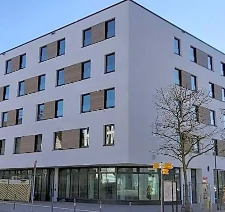 Ginn And Lounge Hotel 4*