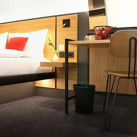 Ginn And Lounge 4* Равенсбург